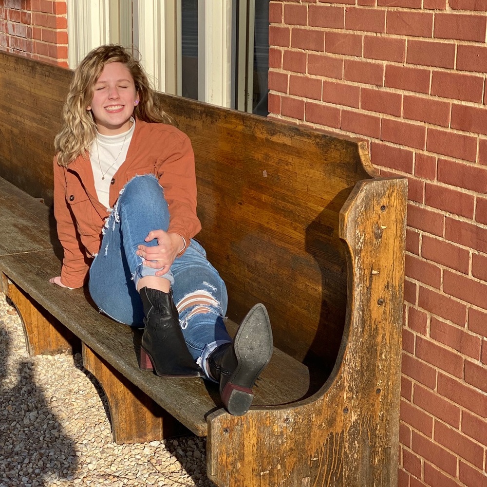 Meet your Posher, Sidni